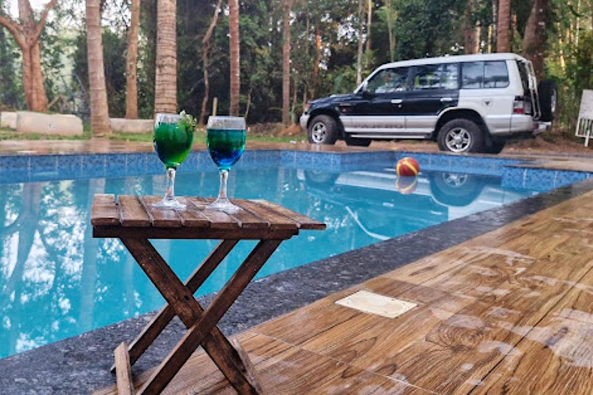 Paddyfield Inn Манантавади Экстерьер фото