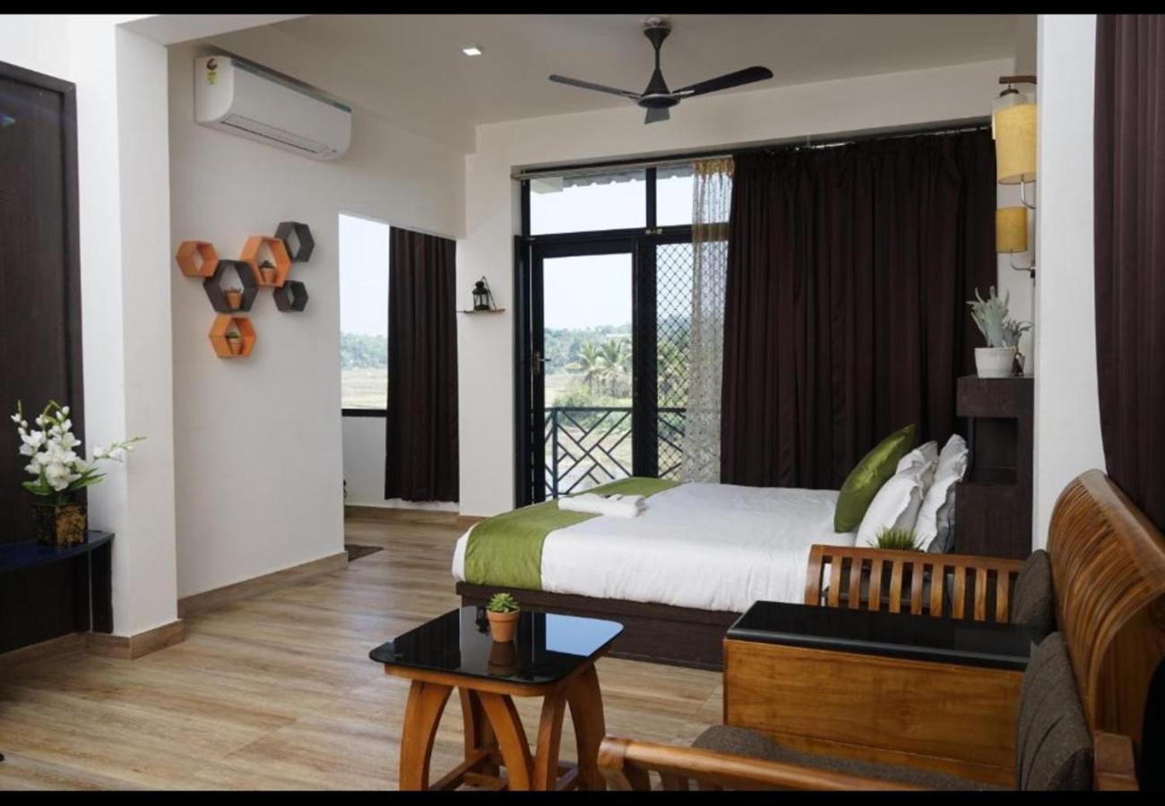 Paddyfield Inn Манантавади Экстерьер фото