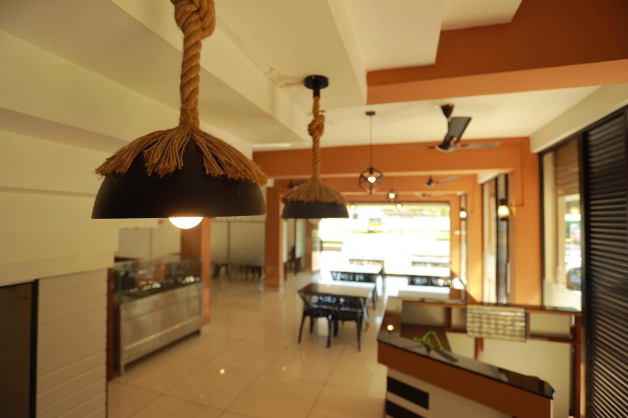 Paddyfield Inn Манантавади Экстерьер фото